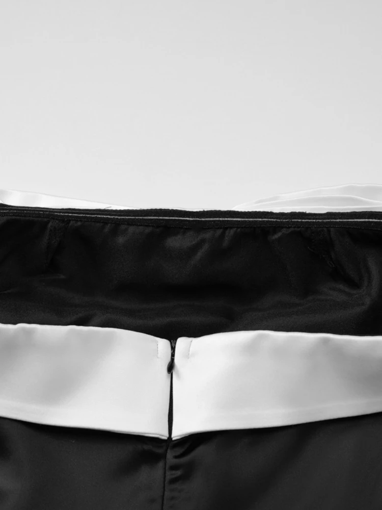 ชุดเดรสออกงานปาร์ตี้วันเกิดสำหรับผู้หญิง แบบเปิดไหล่ ผูกโบว์  ชุดลำลองสตรีทแวร์  ชุดเดรสสั้นแขนกุดสีดำ  ดีไซน์เก๋ไก๋