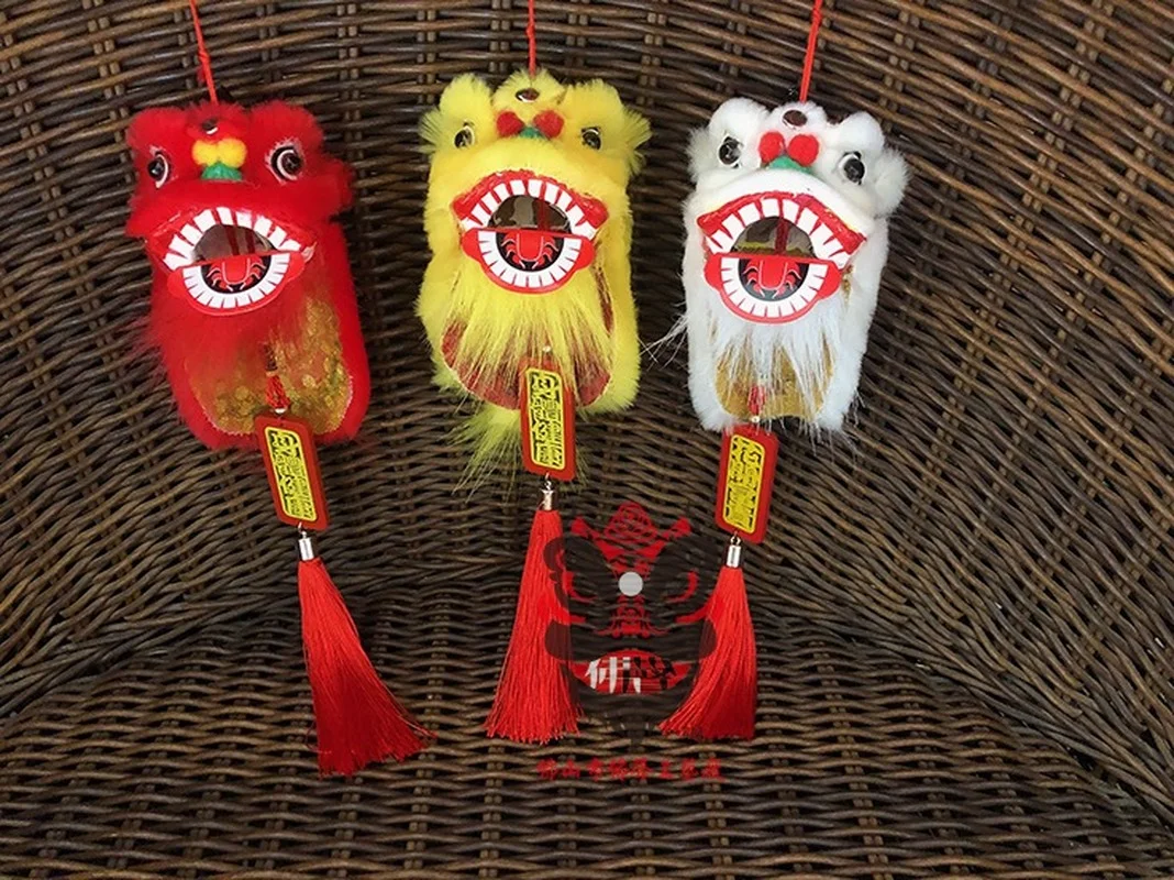 Lion Wake Pendant Chinese Style Handmade Pendant Lion Head Home Furnishings Foshan Lion Dance Activity Performance Exhibition