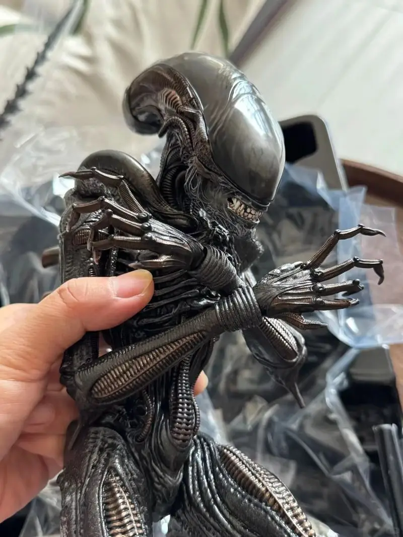 

Hot Toys 1/6 MMS784 Alien Romulus Collectible Action Figure - Desktop Ornament Boy's Birthday Gift