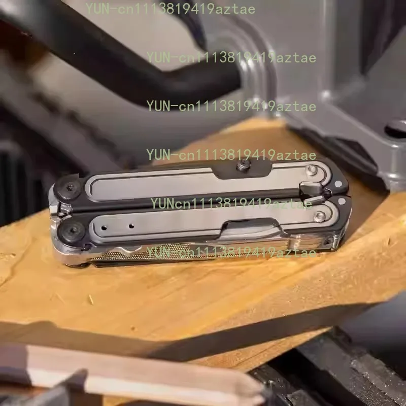 Outdoor Multi-function Pliers, Stainless Steel Folding Combination Tools, Car Portable EDC Portable Tools
