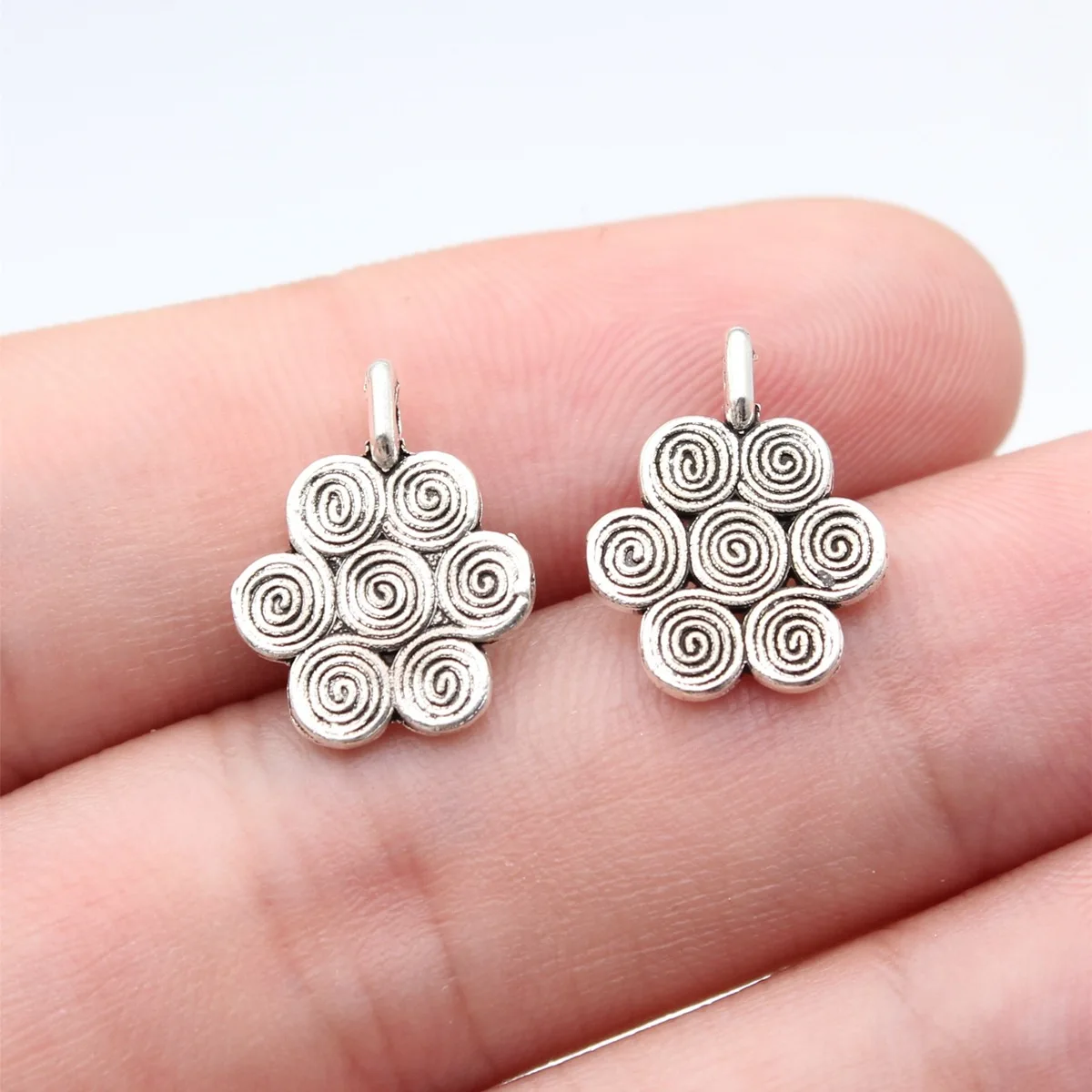 40pcs 15x12mm(0.59x0.47inch) Antique Silver Color Swirl Flower Charms Pendants DIY Jewelry Making Accessories