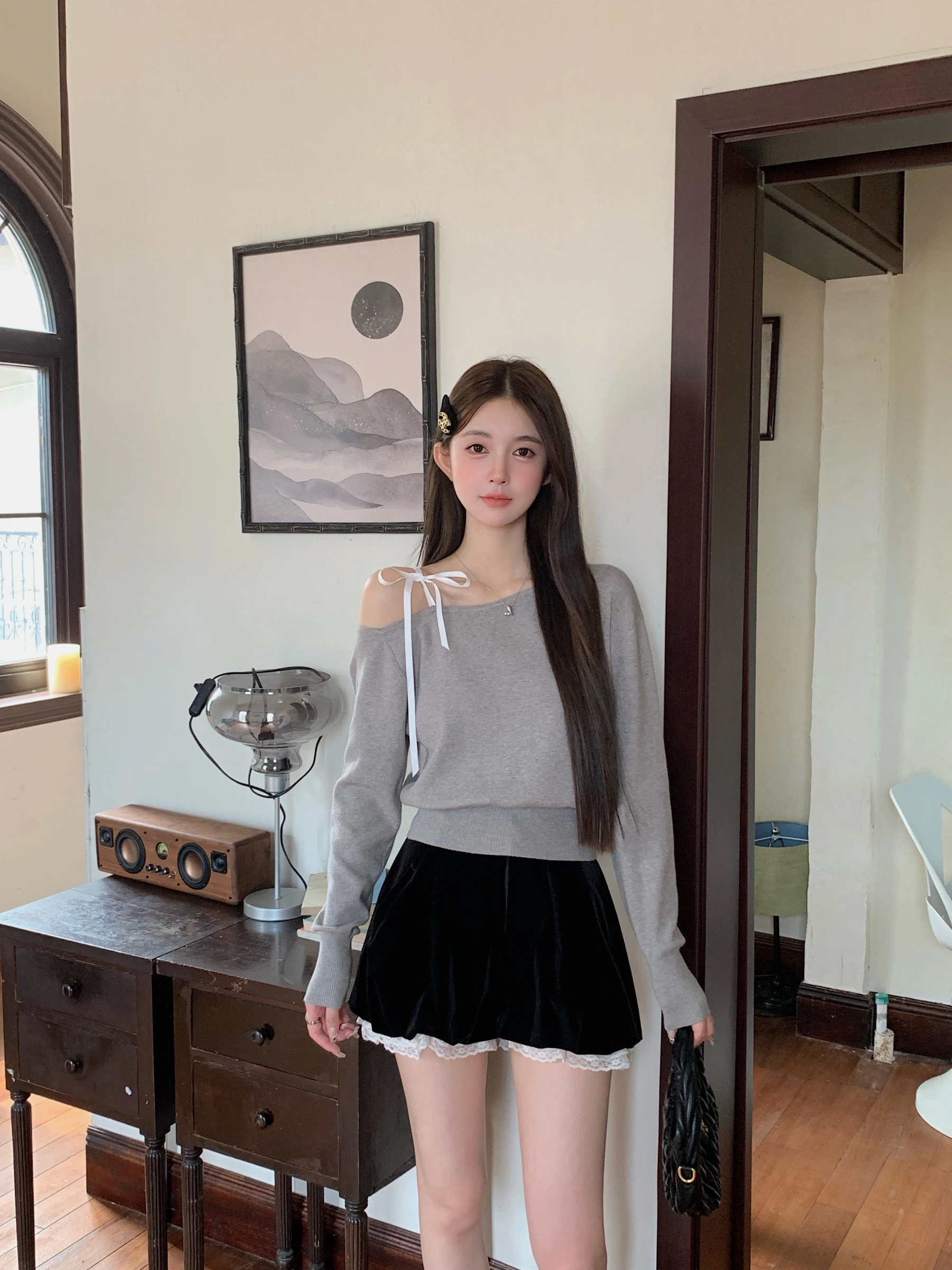 

BEASS New Pure Color oulder Bared Knot Waist Cinched Slimming Diagonal oulder Knitted Top in Light ey Casual ...