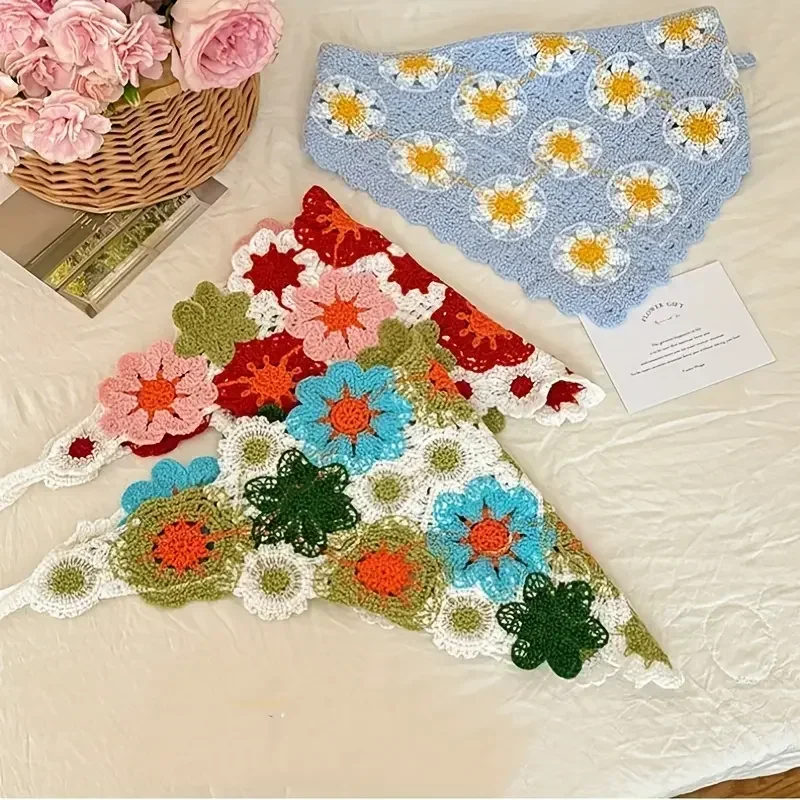 عصابة رأس أنيقة محبوكة على شكل مثلث للنساء، إكسسوار شعر بنمط متعدد الاستخدامات على شكل فراولة