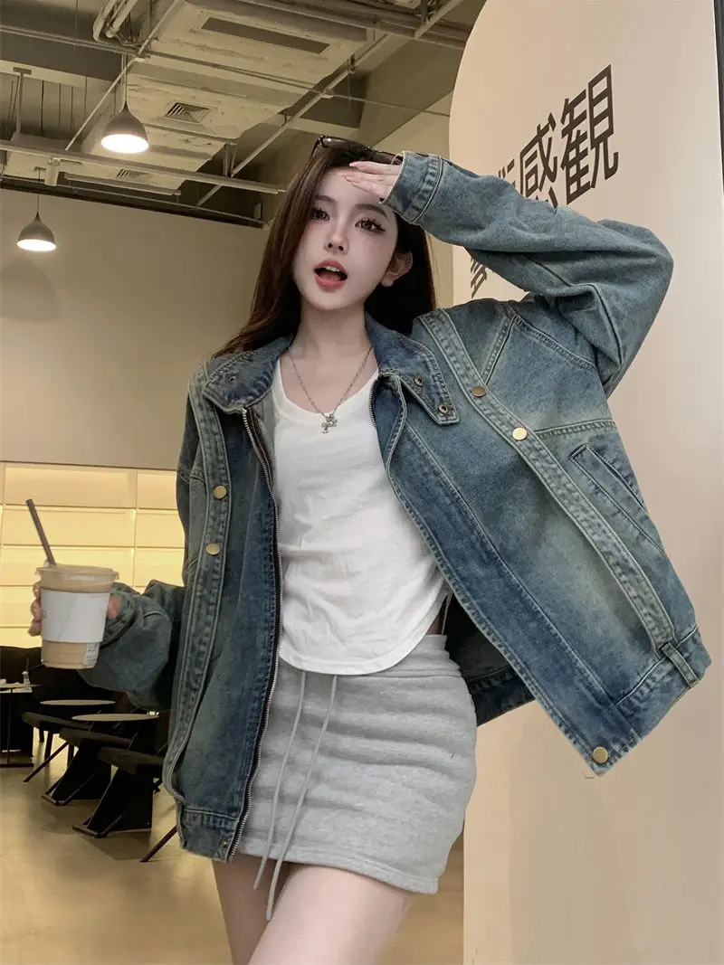 

Женские куртки большого размера, женская осенняя одежда, 2025 год, с капюшоном и шнурком, простые женские куртки на пуговицах, с передним карманом и длинными рукавами, теплые