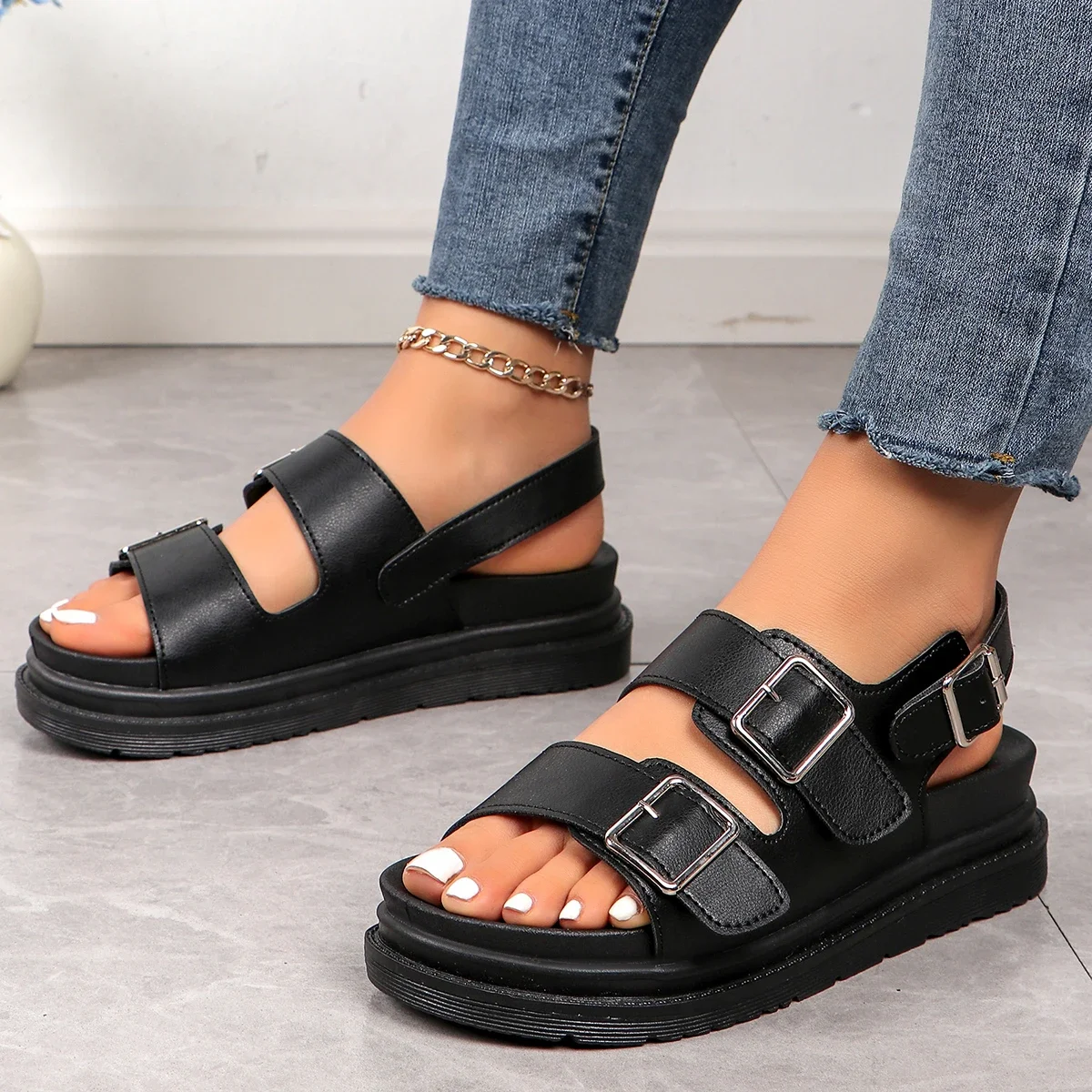 2024 New Women Sandals British Style Rome Shoe Comfy Soft Leather Summer Metal Buckle Casual Slipper Flat Platform Sandals