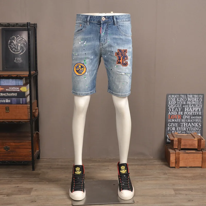 

Summer thin hole denim shorts men's trendy brand stretch slim fit fashion badge embroidery design street five quarter pants