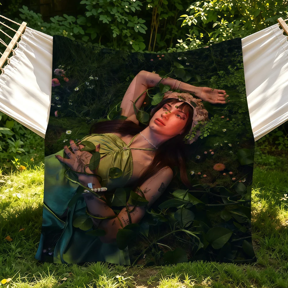 Singer P-Peach PRC Blanket Suitable For Sofas Beds Offices Cars Outdoor Travel An Ideal Gift For Friends Family