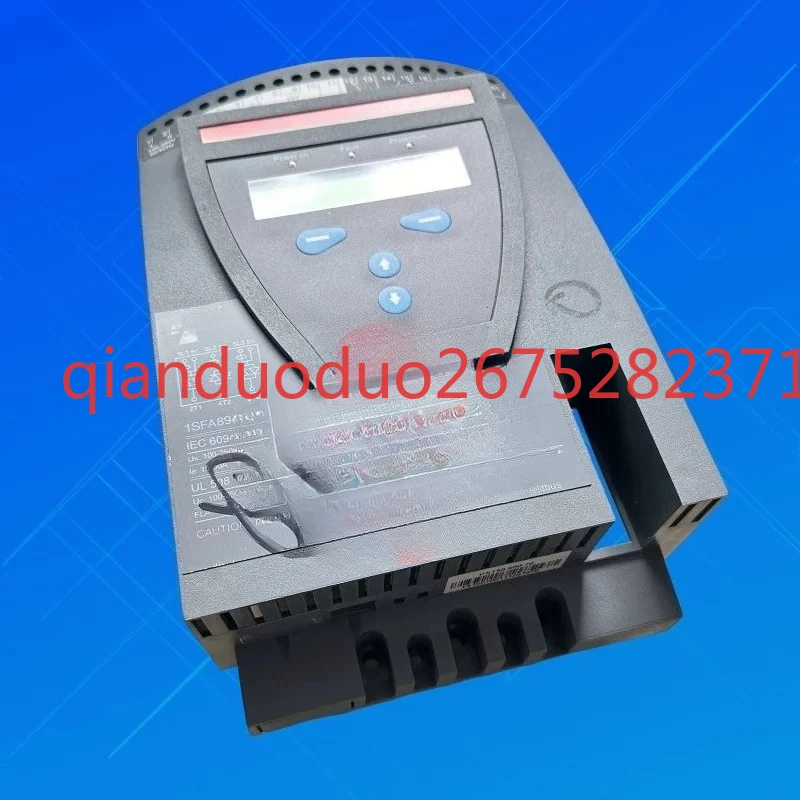 Panel de control de visualización universal para la serie PST y PSTB de arranque suave ABB, adecuado para la operación de depuración del teclado y la visualización.