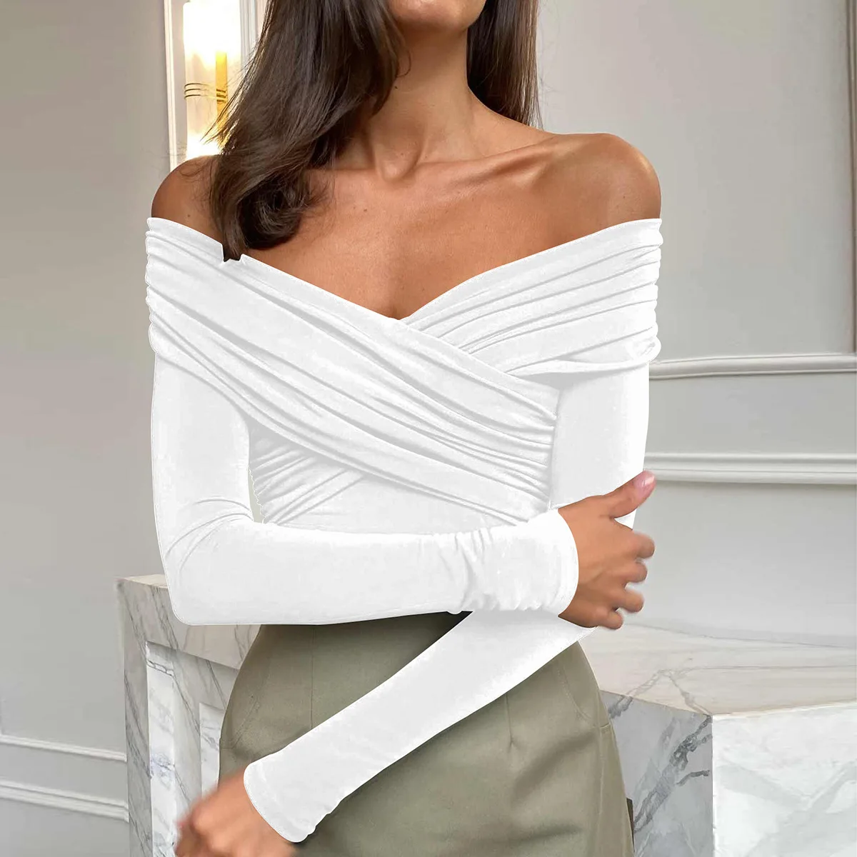 

Black White Fashionable Versatile Patchwork Tops For Women Pleated Slim Sexy High Waist Long Sleeve Off-Shoulder Tops Streetwear