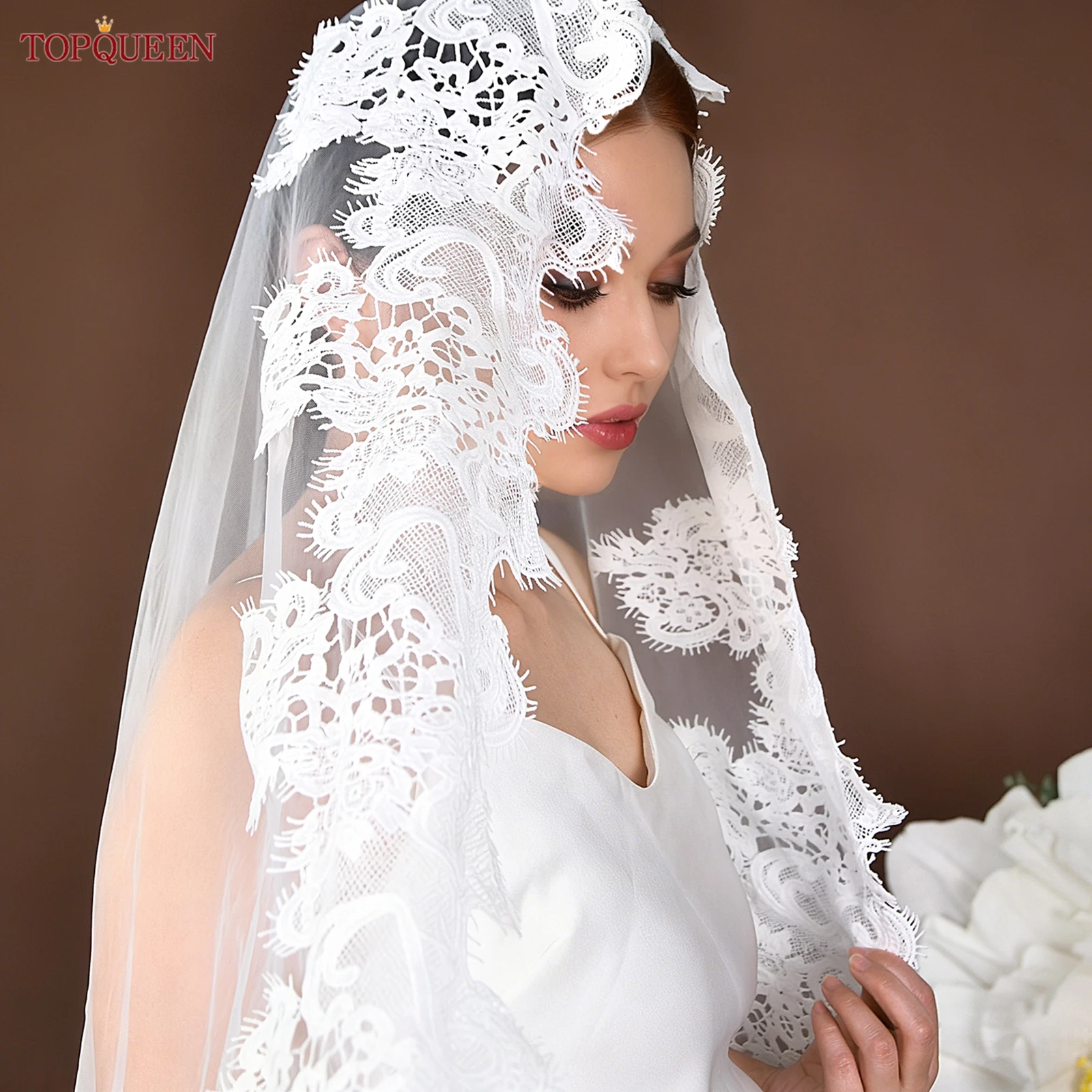 

TOPQUEEN Wedding Veil With Soft Lace Edges Bridal Veil 1 Layer Amanda Novias Romantic Lace Cathedral Length Customizable M186