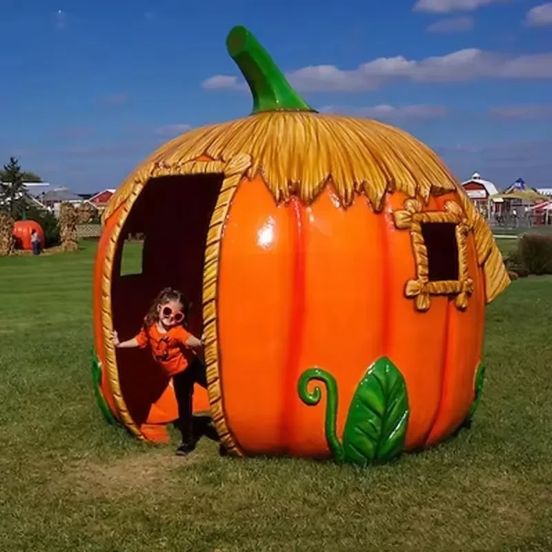 Mysterious and Interesting Pumpkin House: A Wonderful and Joyous Home in a Fairy Tale World