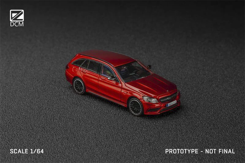 

Модели автомобилей DCM 1:64 C63S S205 / E39 Wagon из литого металла, подарки