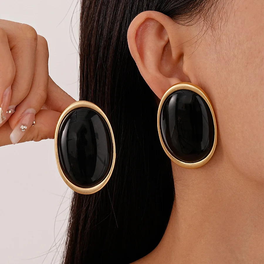 Vintage Ruby Stud Earrings Luxury large Geometric Oval earrings Red Resin Women's Earrings Party Wedding Jewelry Wholesale