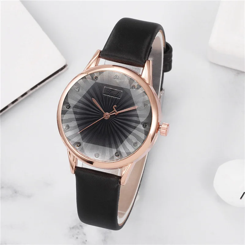 

Женские часы с многоугольным принтом, кварцевые креативные часы со стеклянным ремешком и кожаным ремешком, новые модные наручные часы, женские часы Relogio Mujer
