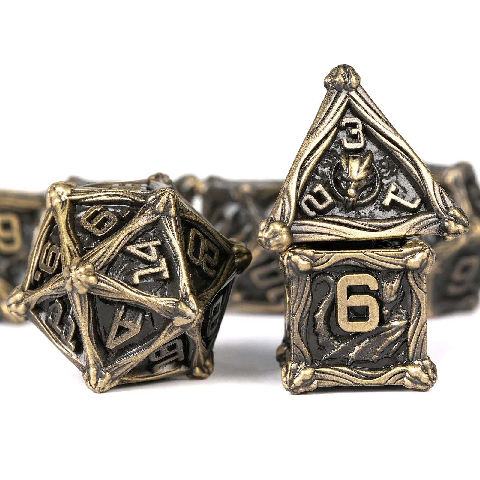 7pcs Bronze DND Dragoon Metal Dice Set Multi-sided Polyhedral Solid Dice Kit for D&D Game Role Playing Board Table RPG D4 D6~D20