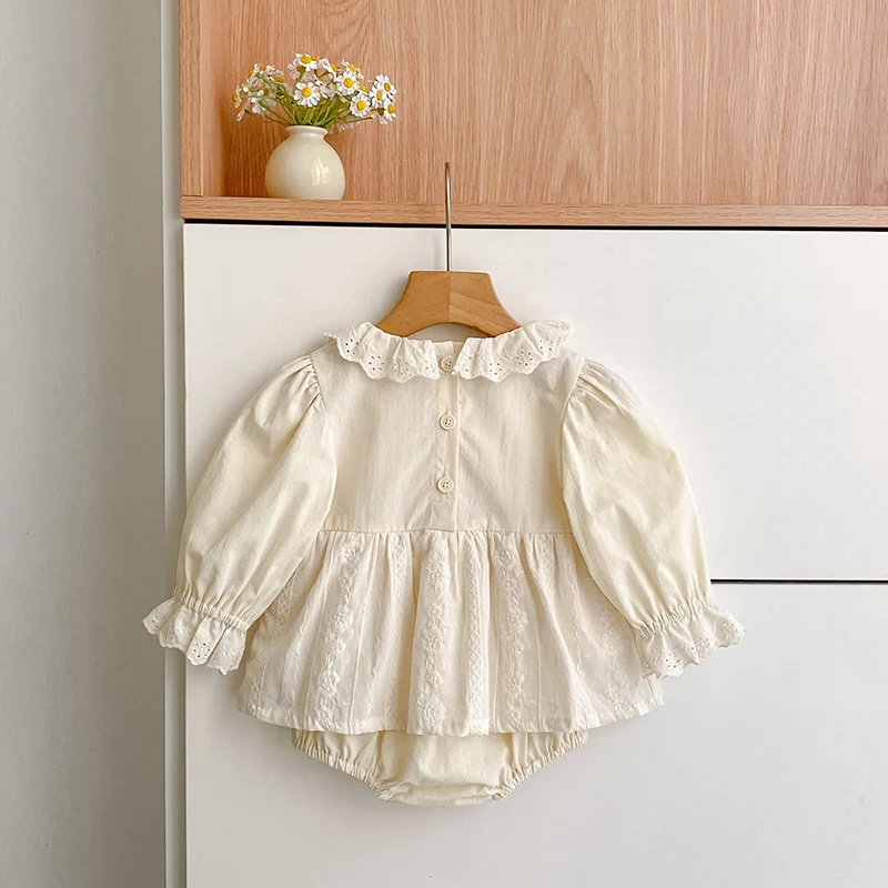 Baby-Mädchen-Strampler im Vintage-Stil mit Spitze, Rüschenkragen, langen Ärmeln, Baumwollrock mit Stickerei, Body, Neugeborenen- und Säuglings-Prinzessinnen-Outfit, 0–24 Monate. – Detail 4