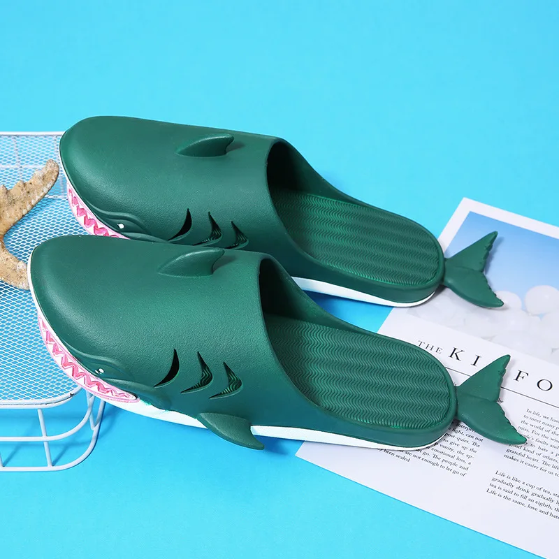 Men Slippers Cute Shark Slides 2022 Summer Home Non-slip Couples Outdoor Beach Slippers Indoor Flip Flops Women PVC Funny Shoes