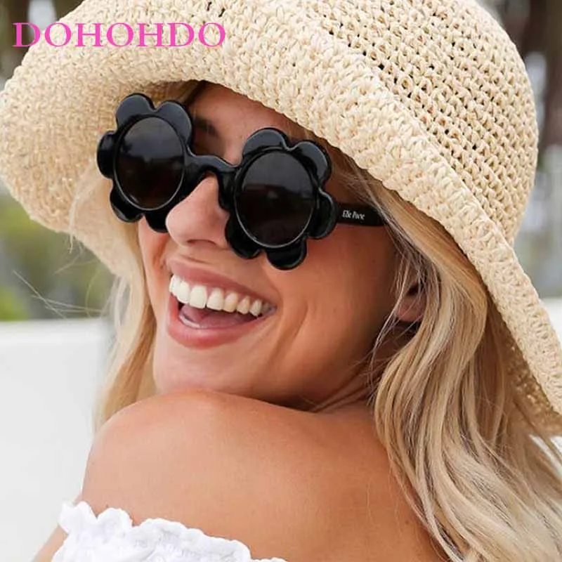 

Trendy Luxury Brand Design Sunflower Cute Sunglasses For Women Summer Outdoor Beach Candy Colors Sun Glasses Oculos De Sol UV400