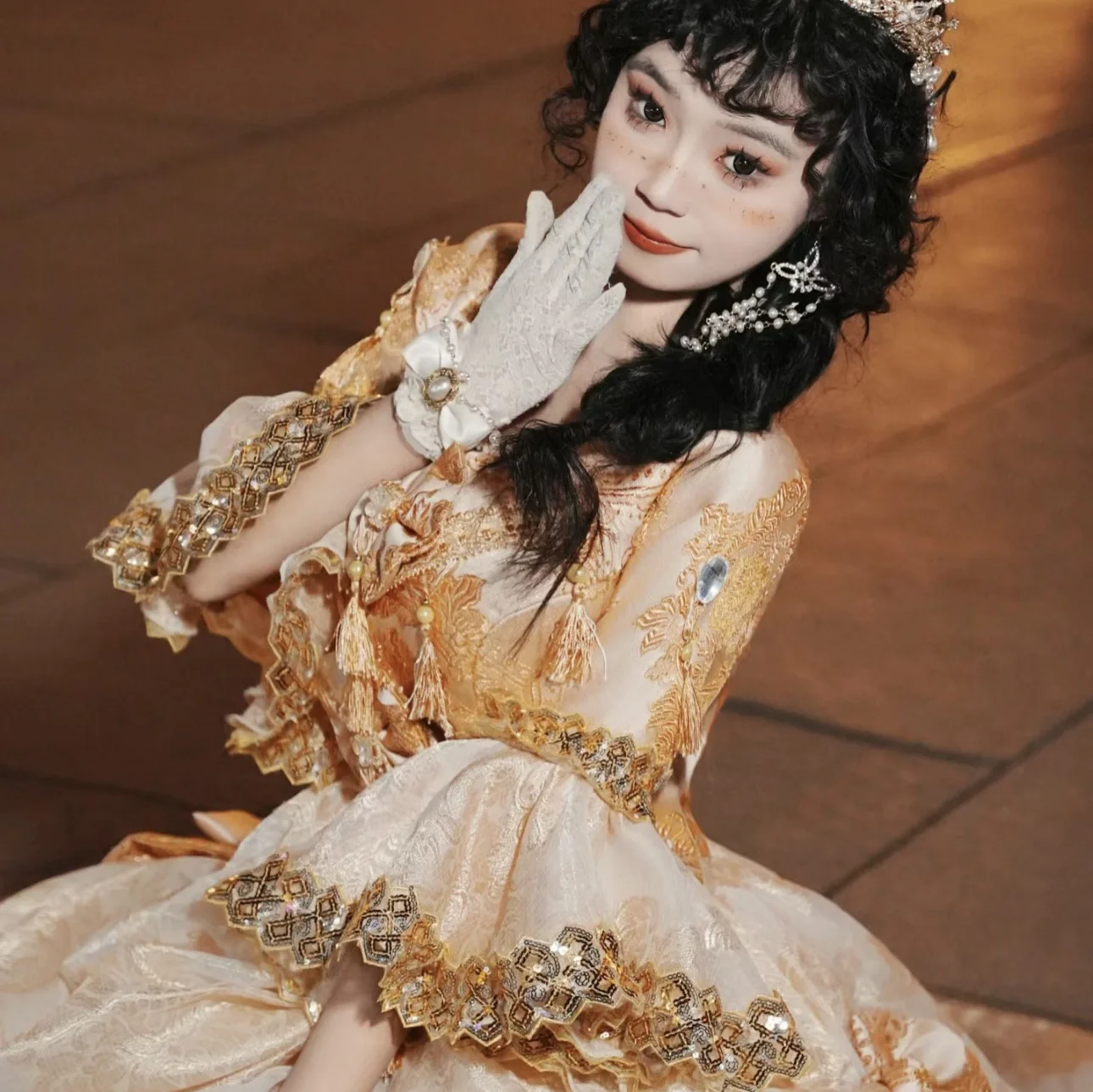 유럽 ​​트레일링 코트 스커트 복고풍 드레스 유럽 고전 중세 이브닝 드레스 유럽 학교 사진 사진 Catwalk Woman