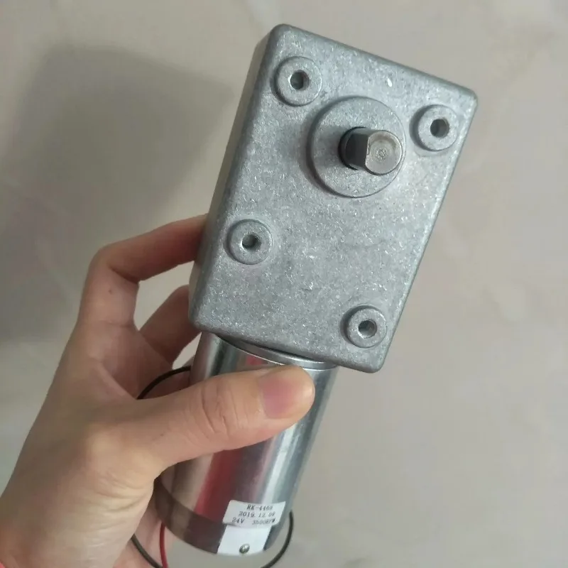 600JSX-4468 7144 Square Turbo-Worm Gear Reduce Box Self-Lock 12V 24V Motor High Torque Speed 1/5/10/15/30/60/100RPM Single Shaft