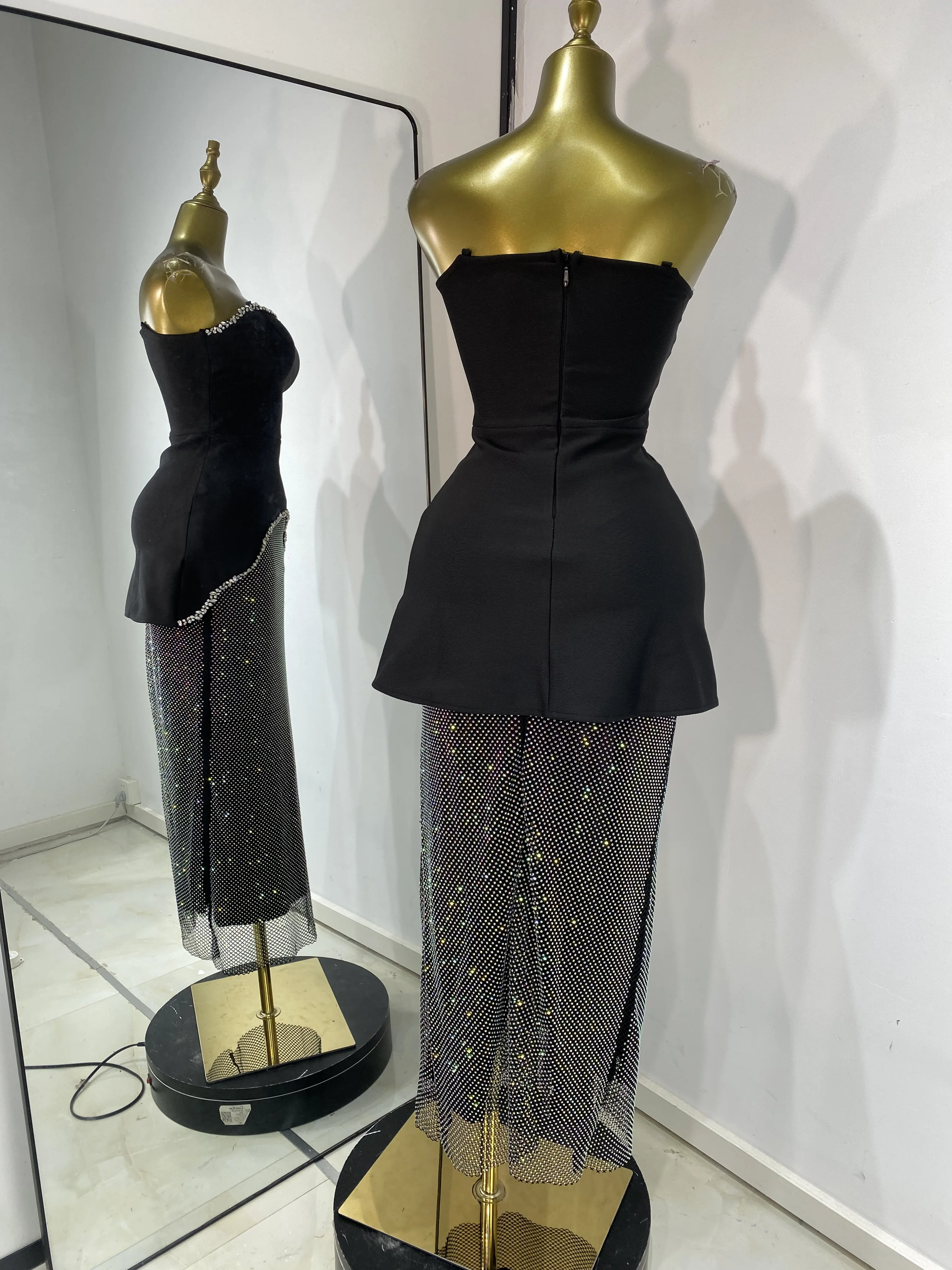 

Женское роскошное бандажное платье с бриллиантами, длинный топ без бретелек и длинная блестящая юбка, комплект из 2 предметов, вечерний наряд знаменитостей