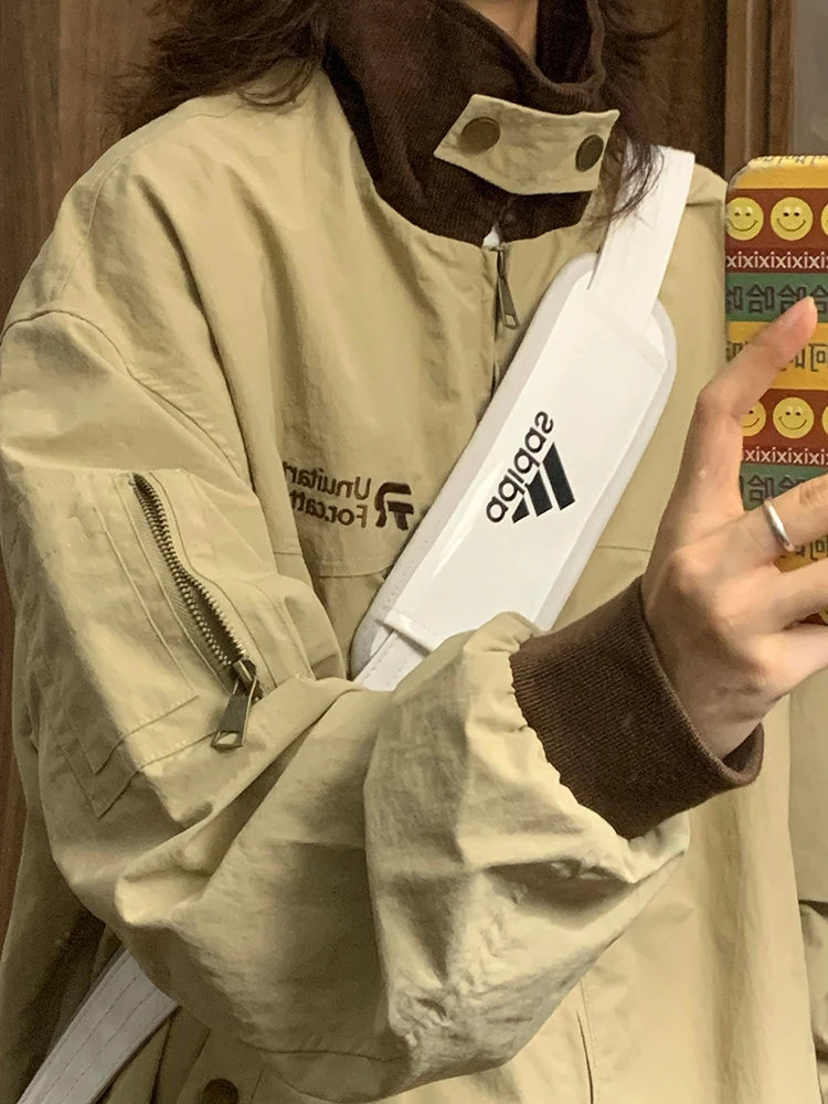 

Мужская демисезонная куртка на пуговицах с воротником-стойкой, в стиле хип-хоп, с винтажными нашивками, парная, в американском стиле, мотоциклетная верхняя одежда