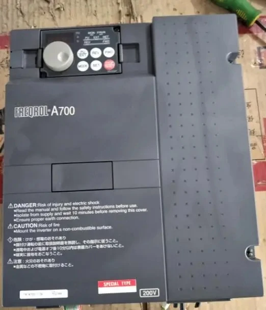 FR-A720-7.5K-26 7.5KW 220V     inverter  ,  In good working condition, free shipping   a