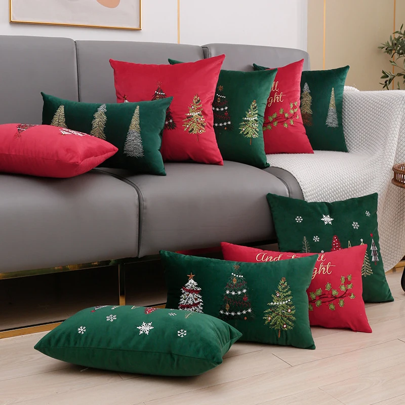 Christmas Decoration Cushion Cover 45x45cm 30x50cm Christmas Tree Snowflake Embroidery Pillow Case Red Green Square Pillow Cover