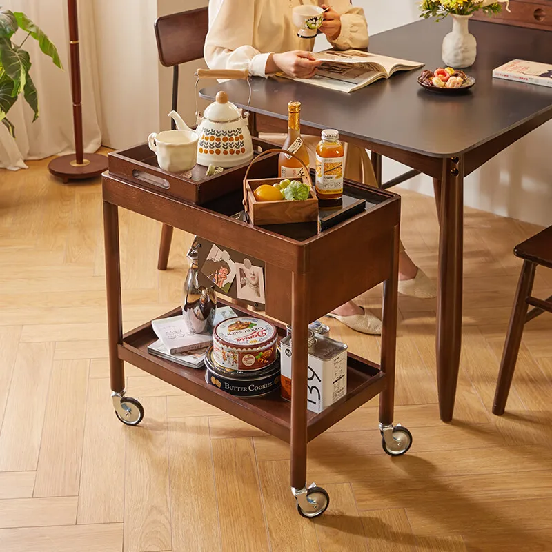 

Торцевой столик из массива дерева со съемным подносом, выдвижной стеклянной крышкой, узким боковым столиком, тумбочкой с выдвижным ящиком и полкой для хранения