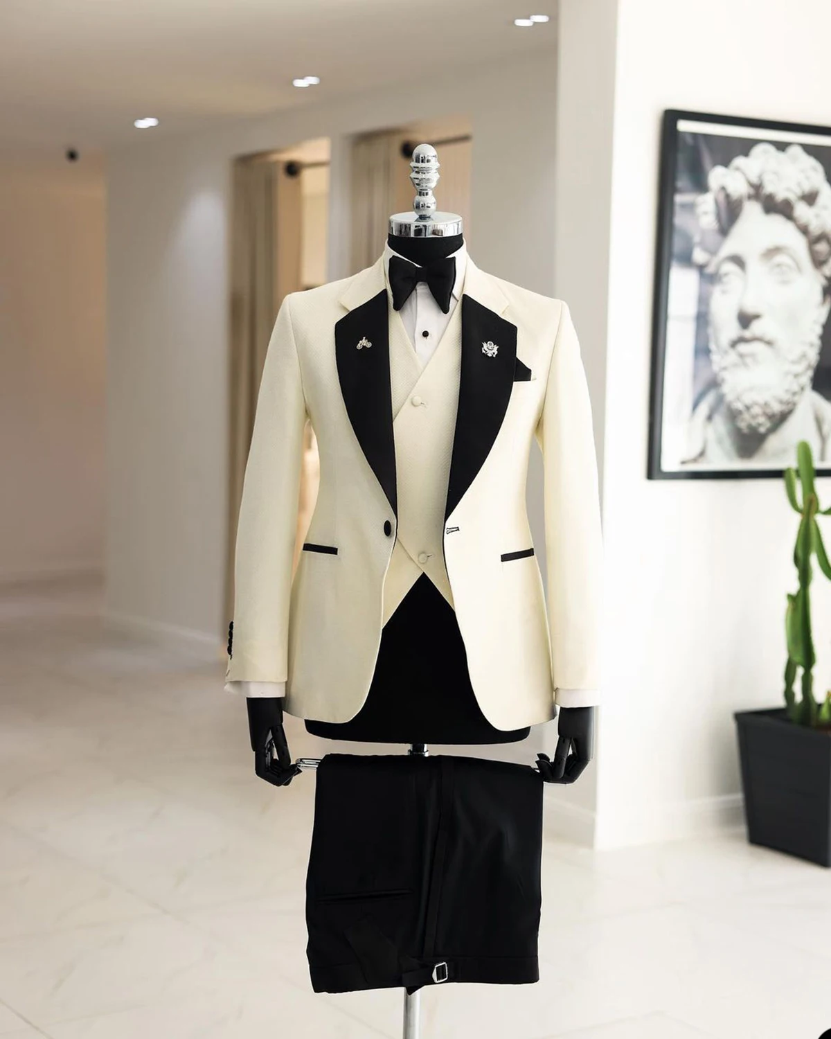 Traje de novio Vintage Ivory para hombre, esmoquin ajustado con solapa de pico y dos botones, traje de novio para boda, 2 piezas (Blazer y pantalón), talla personalizada