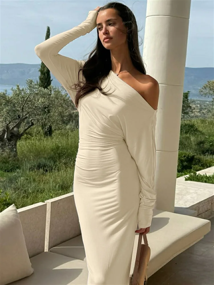 

Absobe Women's One-Shoulder Long Sleeve Maxi Dress Asymmetrical Neck Slim Versatile Long Dress Fashion Outfit Elegant Partywear