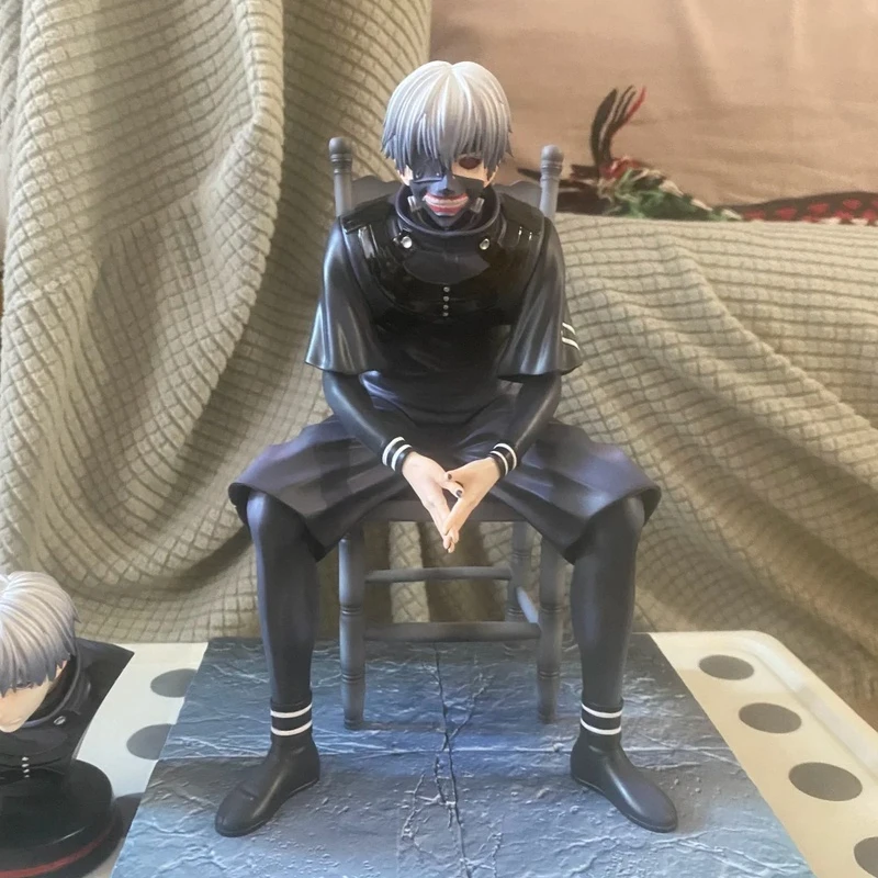 Novo tóquio ghoul estátua de pesquisa de madeira dourada modelo figura colecionável pose sentada na caixa anime em torno escultura brinquedo presente