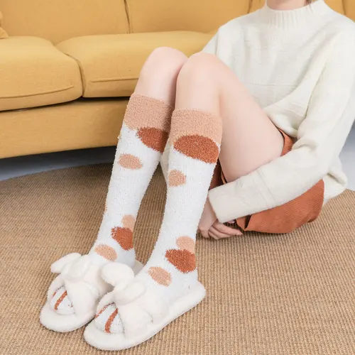 Imagen 2 del producto Calcetines de invierno con forma de Pata de Gato para mujer, calcetín cálido con dedos de animales de dibujos animados para dormir en el suelo, a rayas largas, hasta la rodilla