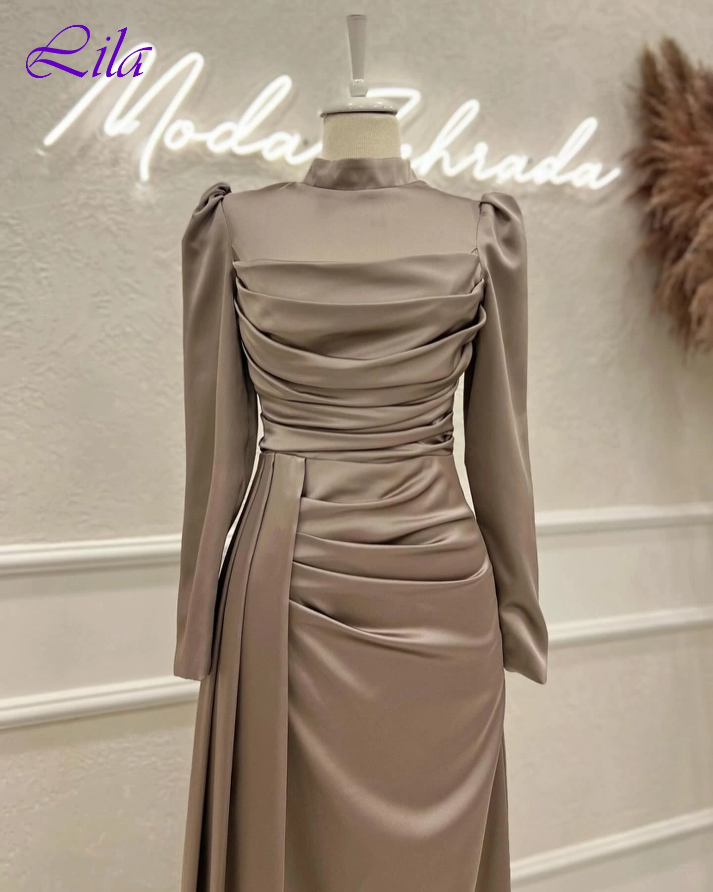 تخصيص مستقيم الياقة العالية طويلة الأكمام فستان سهرة رسمي أنيق جودة عالية فساتين المشاهير موضة فستان الحفلات