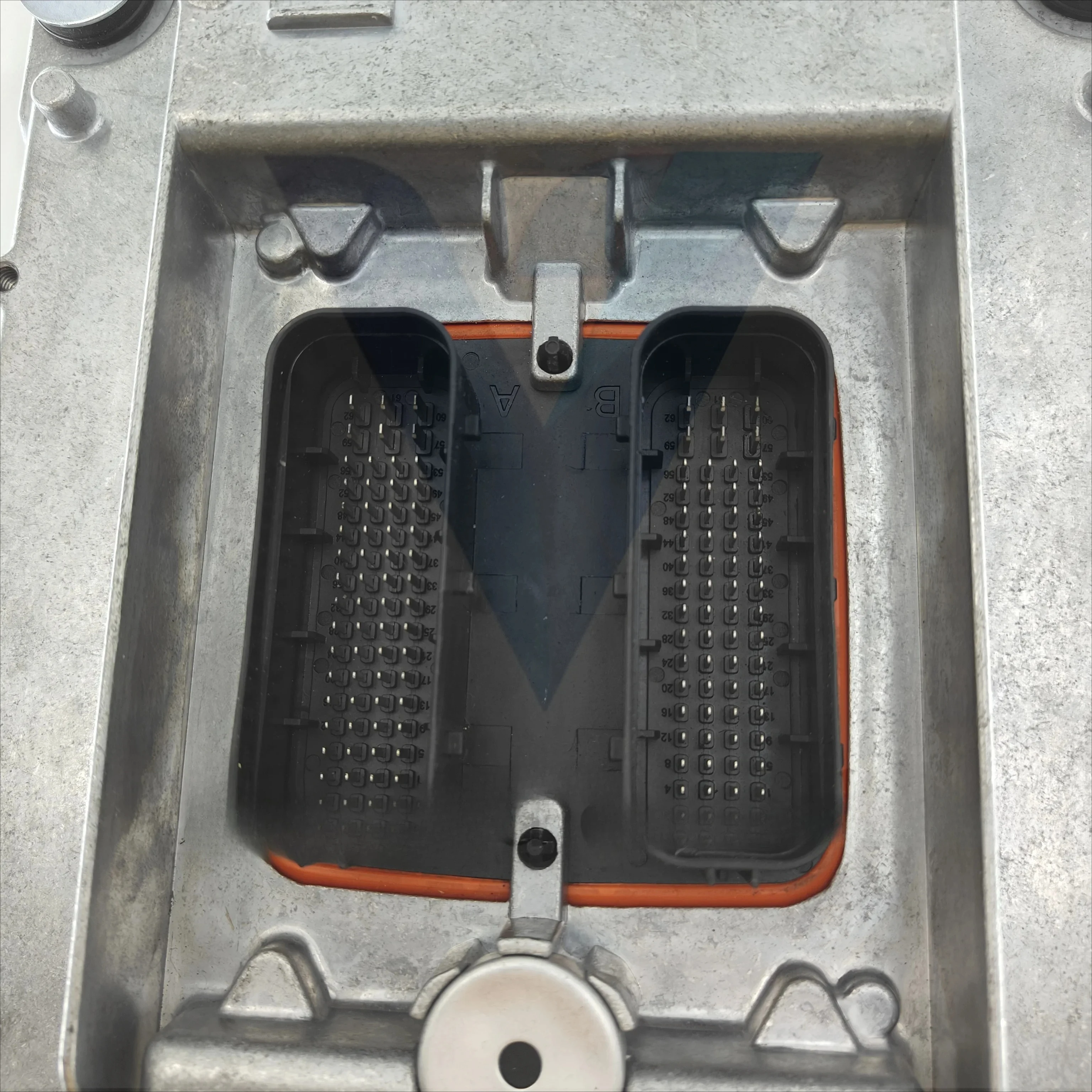 وحدة تحكم المحرك cal-vole G970 Motor Grader D9 159638 P20814604 20814604 وحدة تحكم ECU للشاحنة