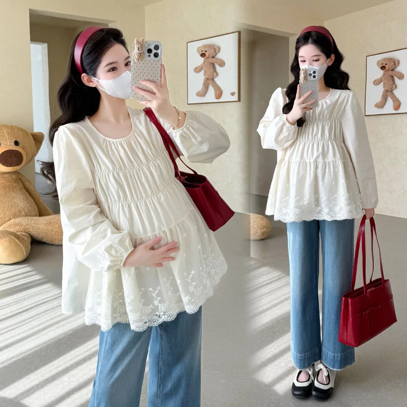 Sweet Lace Trim Pregnancy Blouse Autumn Flowy Peter Pan Collar Top Feminine Chic Maternity Shirt Comfortable Stylish Mommy Wear