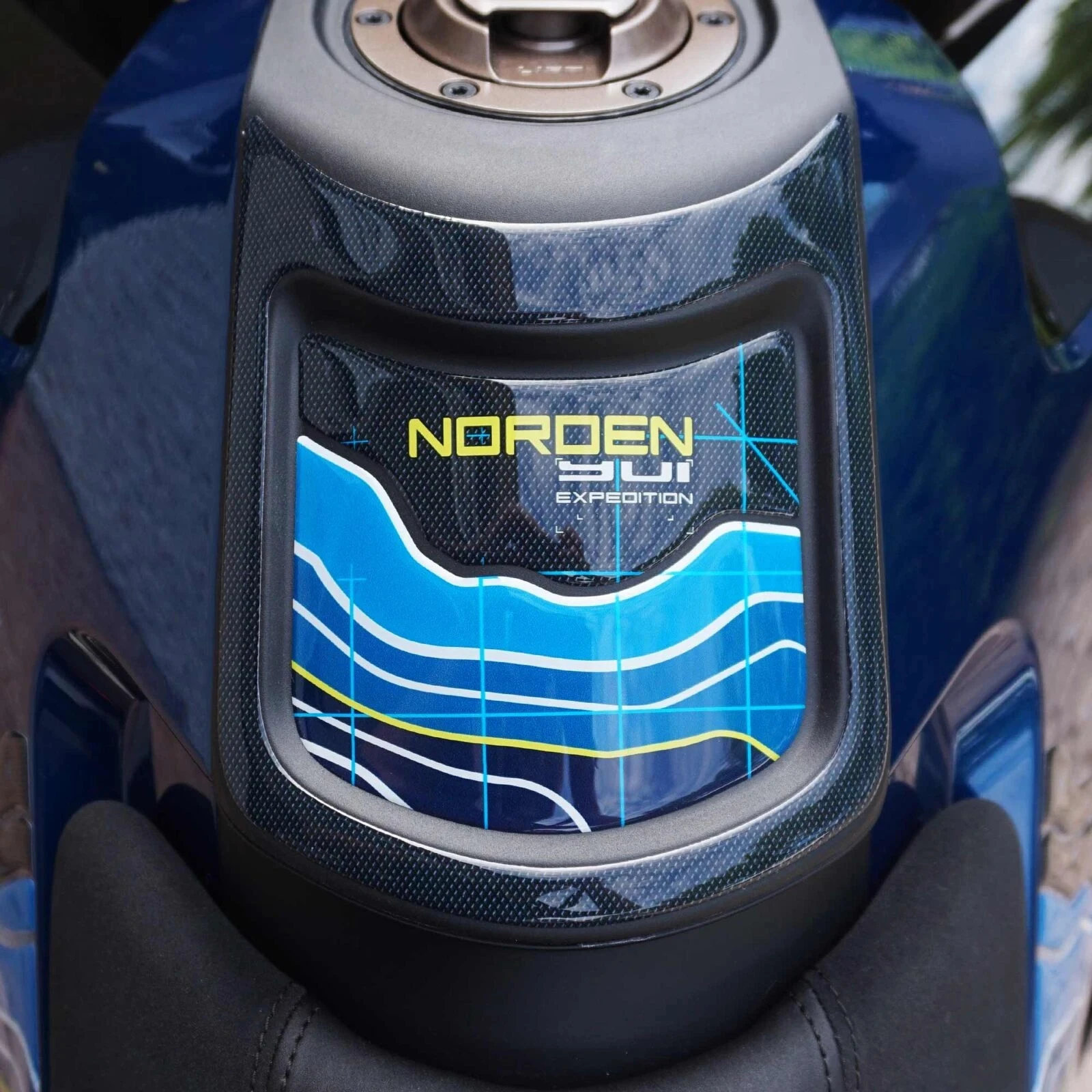 

3D наклейка на мотоцикл для Husqvarna Norden 901 2023