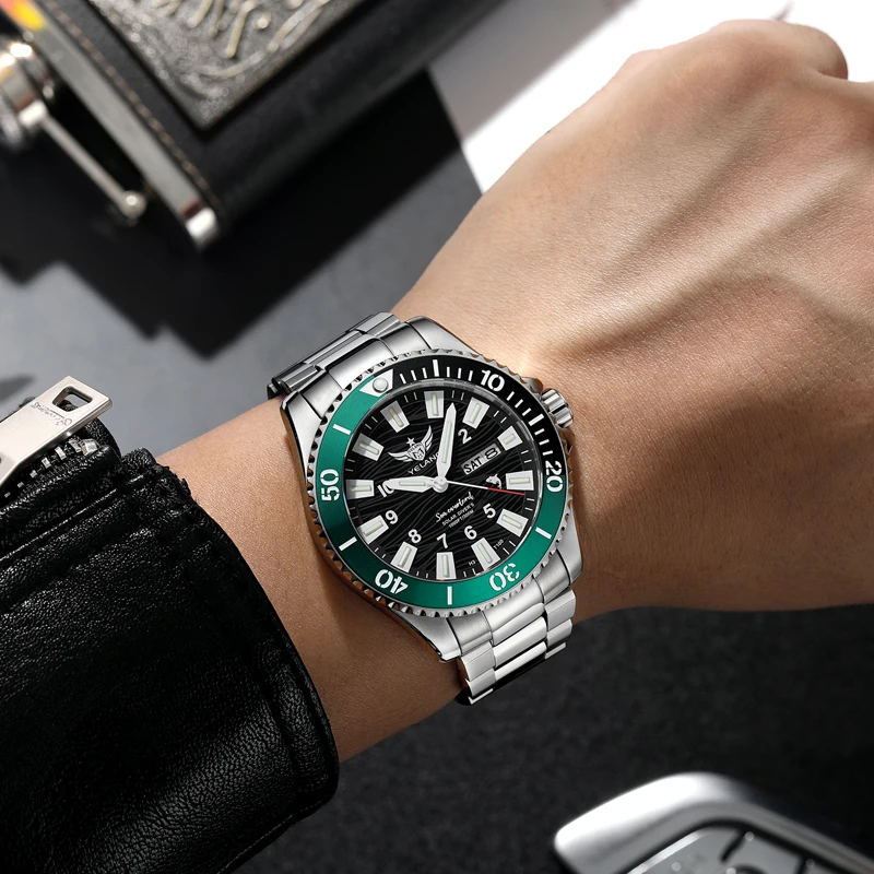 YELANG Watch Night Light Waterproof Swimming Diving Quartz Light Energy Meter Solar Calendar Week Men's Watch V1217
