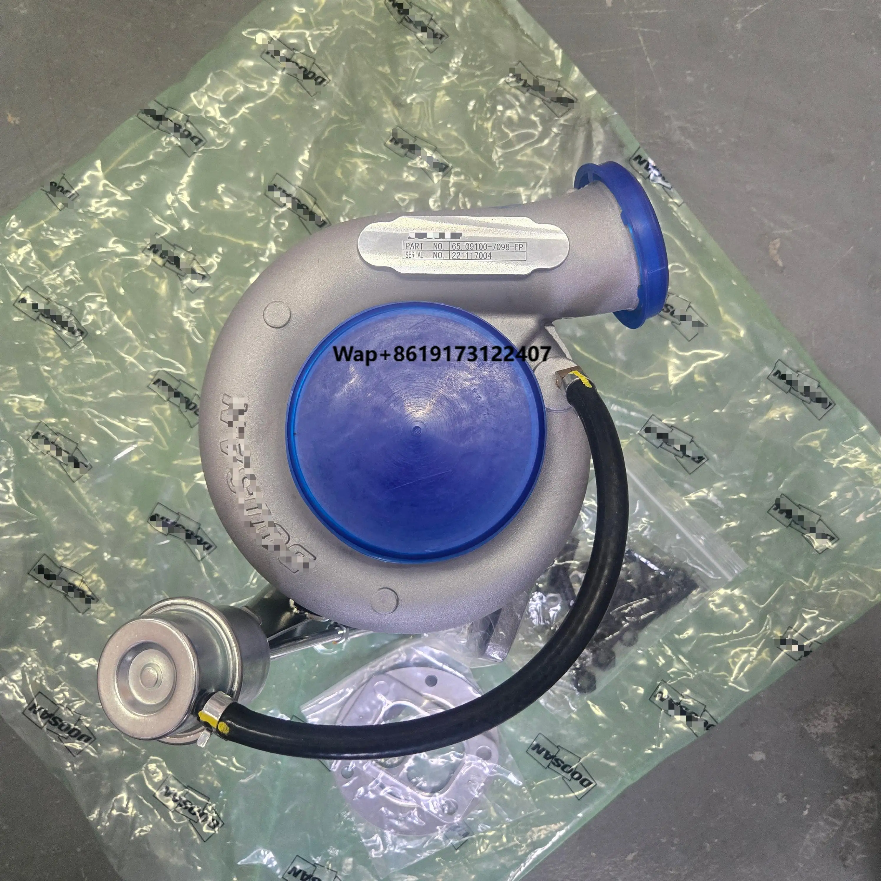 

Junfeng Engine Turbocharger Replacement for DX340-9C Designed for Better Emissions and Power Output 65.09100-7098-EP