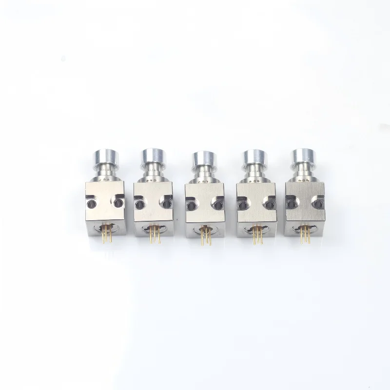 New 520nm 70mw High-quality Green Fiber Coupled Laser Module with Laser Head for Stage Lighting (LY5280S10A-105)