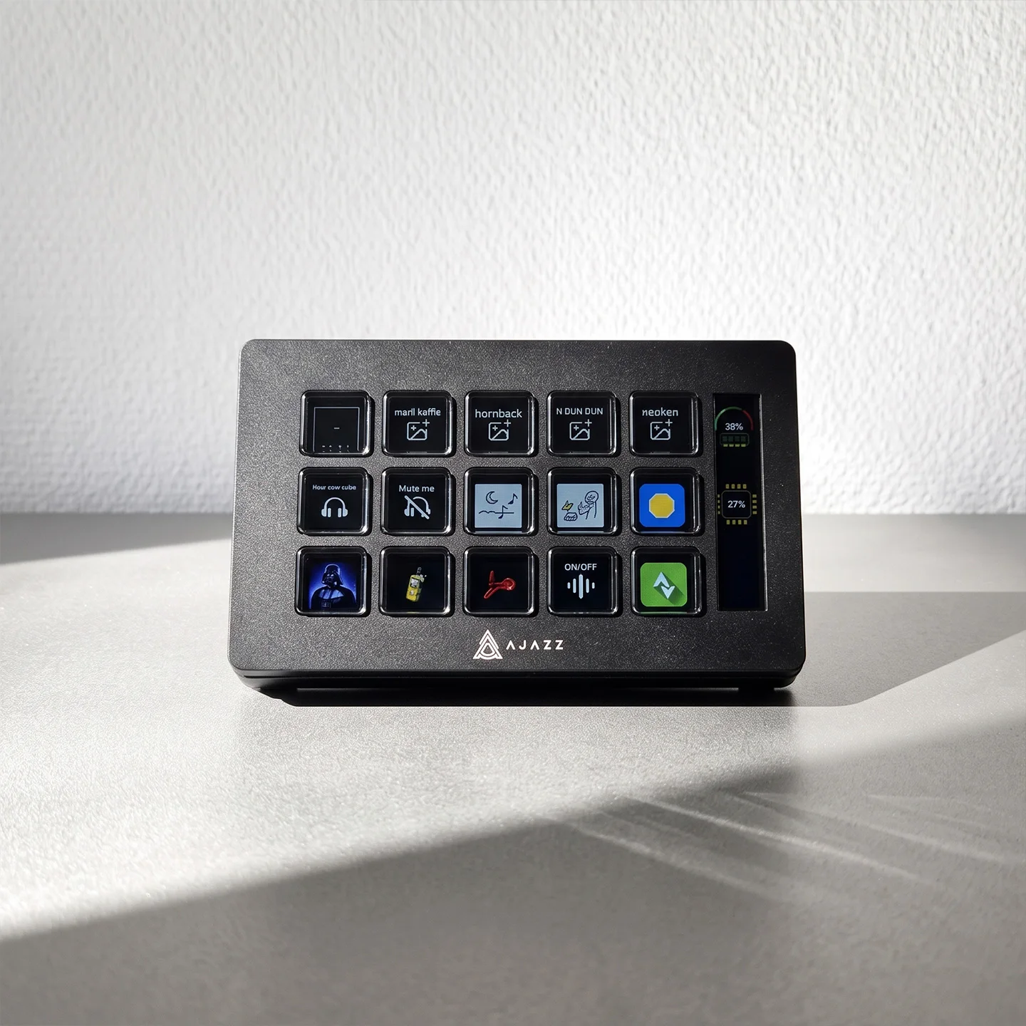 Suitable for AJAZZ AKP135 desktop stand base. Accessories include anti-slip pads.