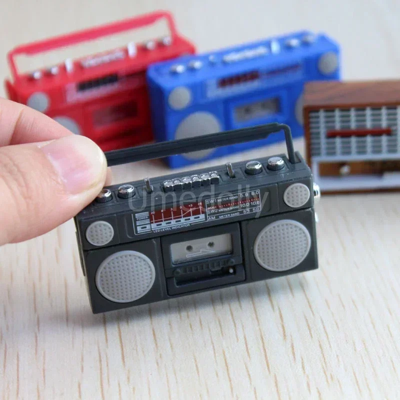 

Cute 1/12 Scale Miniature Dollhouse Radio / Mini Tape-recorder Model OB11 Blyth Doll House Furniture Decoration Accessories Toy