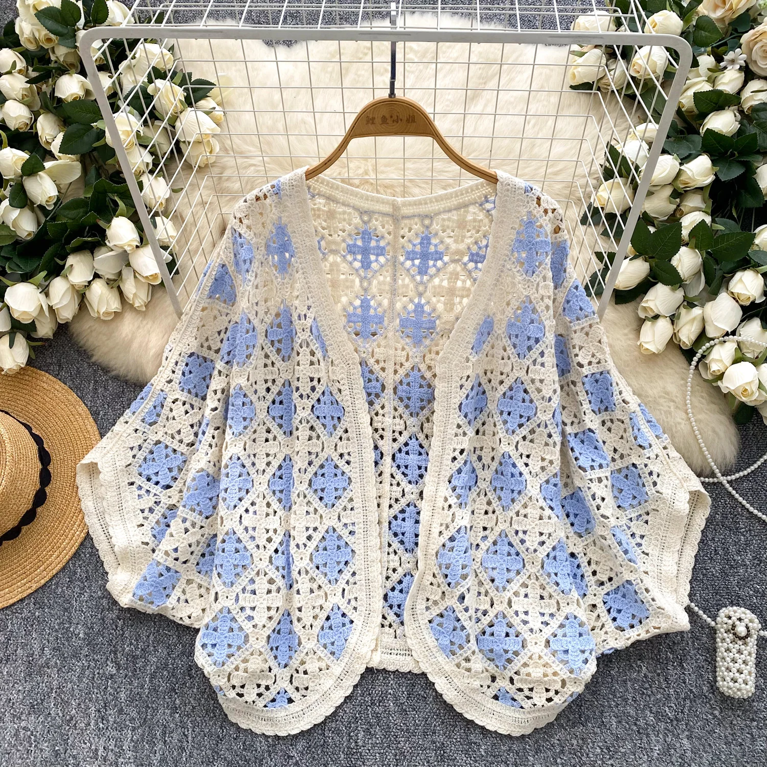 

2025 Spring/Autumn Beach Vacation Cape Jacket For Women Knitted Cardigan Bohemian Hollow Crochet Batwing Sleeve Casual Top