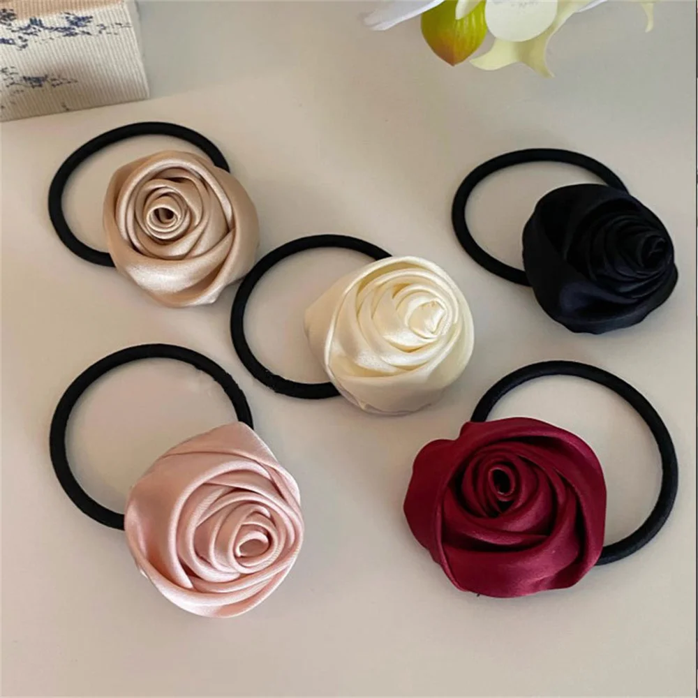 Scrunchies de flores rosas de satén francés para mujeres y niñas, coleta Floral dulce coreana, banda elástica para el cabello, tocado de cuerda para