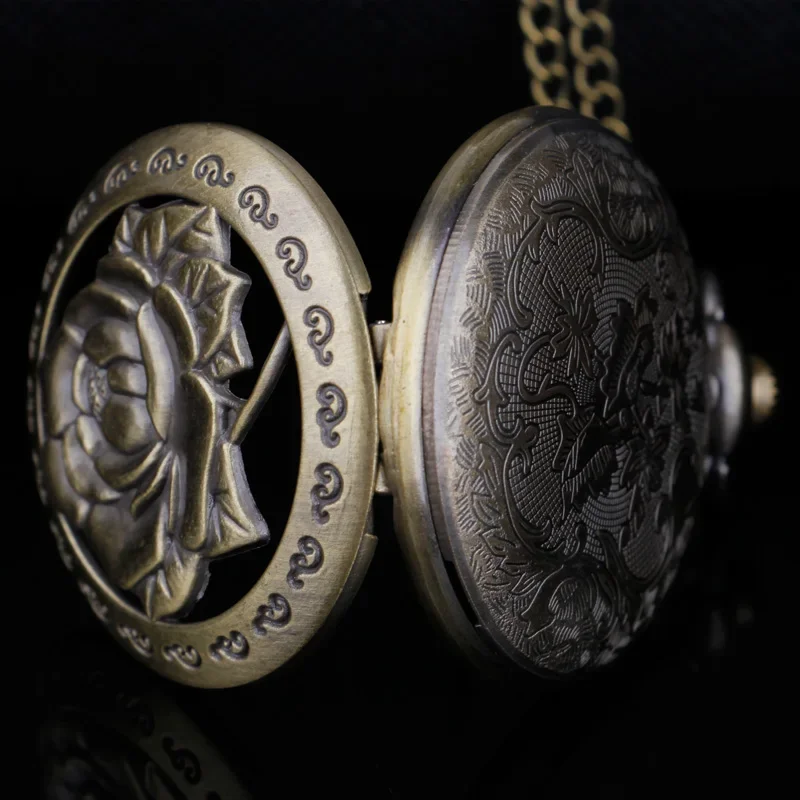 Bronze Fob Watch Flower Rose Hollow Design Quartz Pocket Watch Necklace Pendant Ladies Watch Clock with Chain Gift Best Souvenir