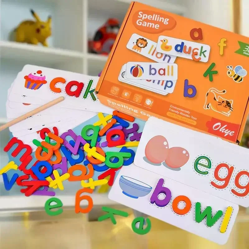 เกมเสริมทักษะการสะกดคำภาษาอังกฤษสำหรับเด็ก: ปริศนาไม้มอนเตสซอรี่ 52 ชิ้น พร้อมการ์ดเรียนรู้ 28 ใบ