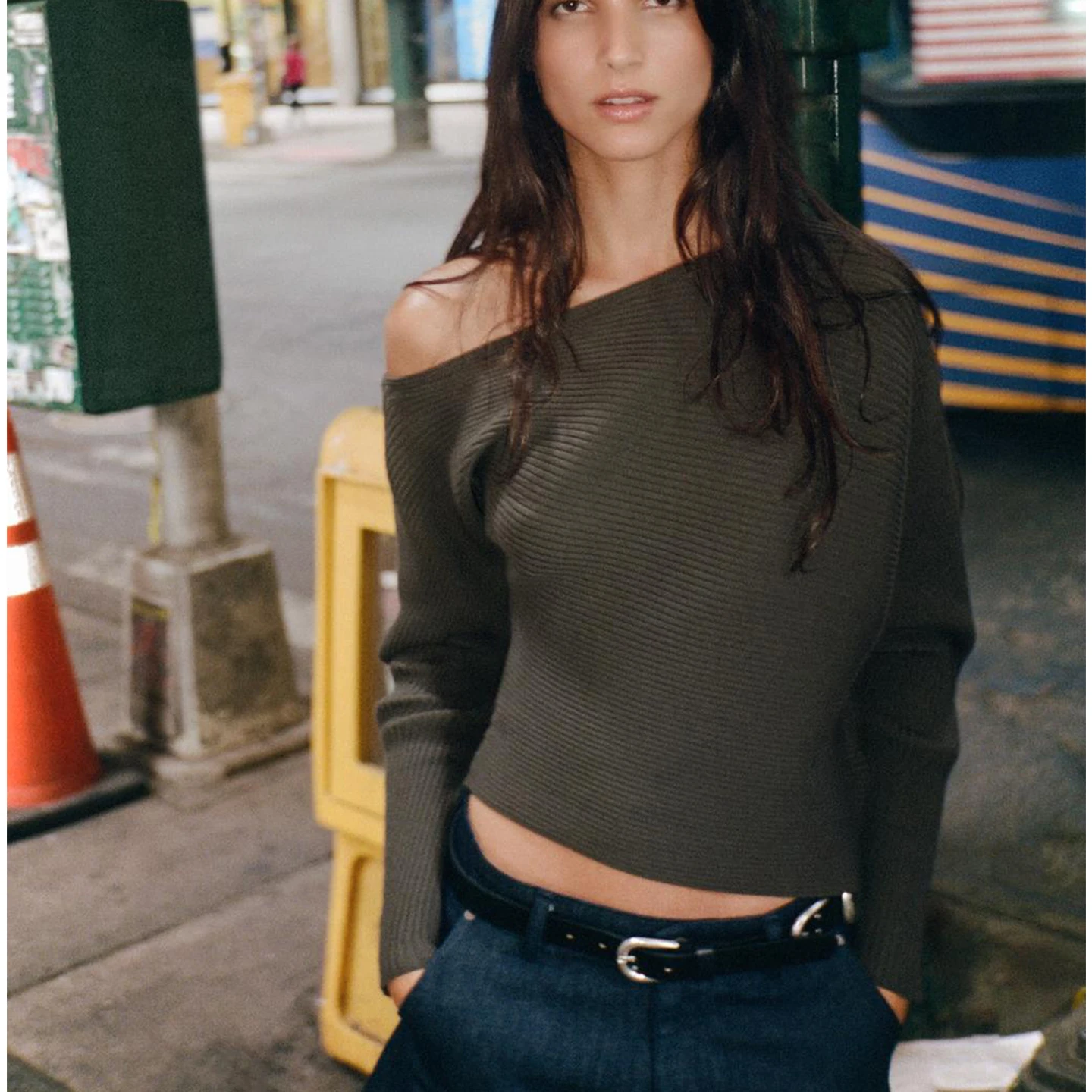 خريف جديد وصول المرأة سليم صالح طويل Sve غير المتماثلة Ne محبوك سترة لينة ألياف البوليستر V-ne الفرنسية Sle