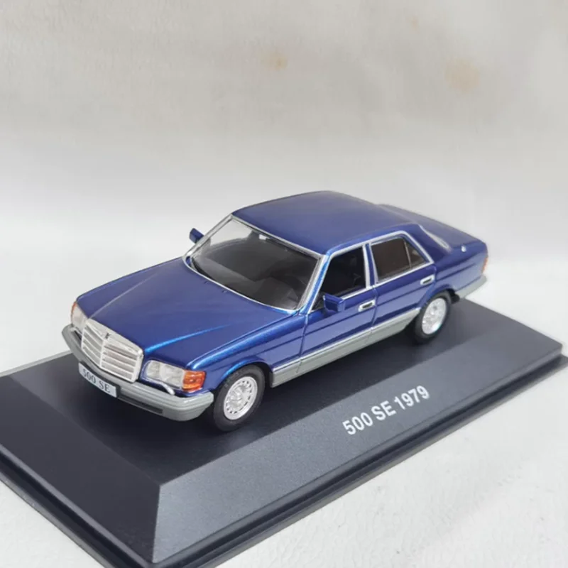 IXO 1/43 스케일 500 SE 1979 합금 시뮬레이션 자동차 모델 정적 수집품 장식용 휴일 선물 장난감 기념품