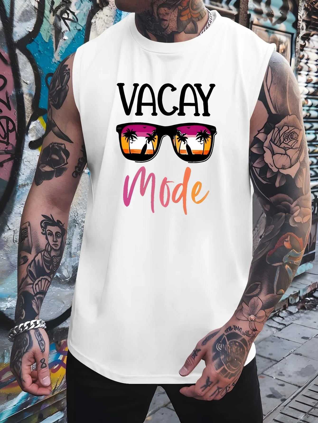 

Summer gymwear and street sportswear, paired with sleeveless training tops, for a casual look