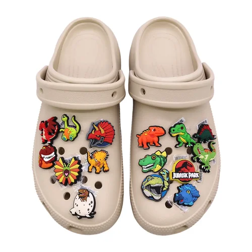 Imagen 2 del producto 1 Uds. Original Jurassic Park PVC zapato encanto decoraciones diseñador zapato hebilla superior accesorios formas de dinosaurio zuecos alfileres Clips